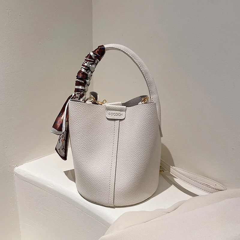 Céleste Belle Bucket Bag