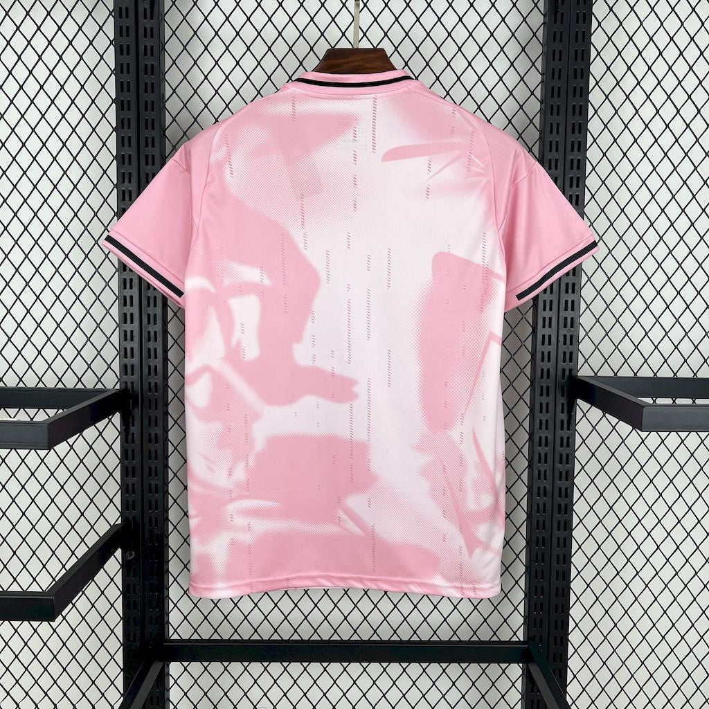 Real Madrid Pink Dream Kit