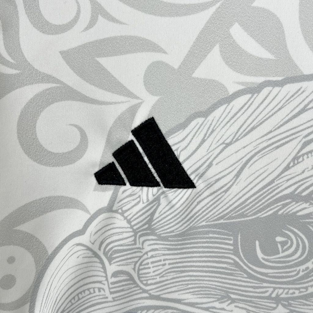 Benfica White Eagle Kit