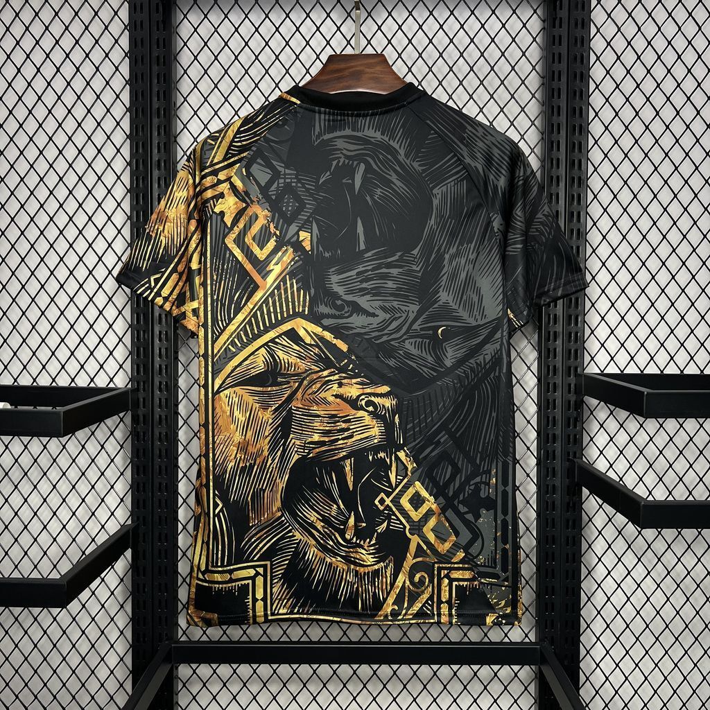 Real Madrid Living Stone Kit