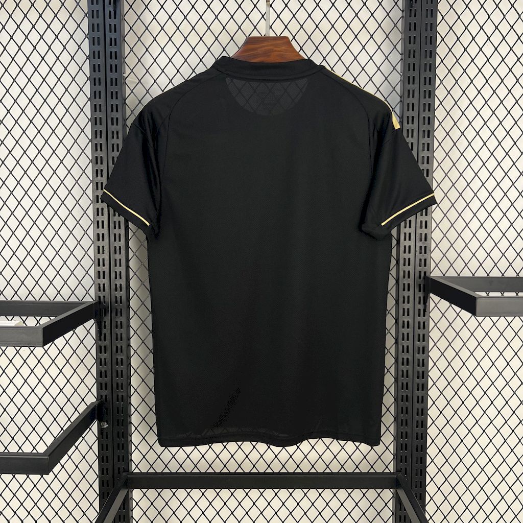 Liverpool Black Gold Kit